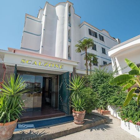 Albergo Scalzone 카스텔볼튜노 외부 사진